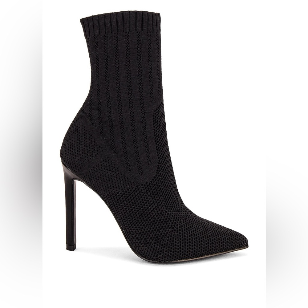 Steve Madden Discreet Boot